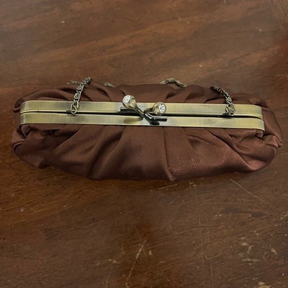 Jessica McClintock Elegant Brown Clutch Bag - Picture 4 of 9